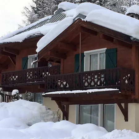 Hotel La Savoyarde 3*