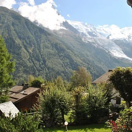 Chalet Hotel La Savoyarde Ξενοδοχείο