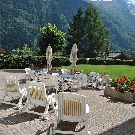 Chalet Hotel La Savoyarde Σαμονί